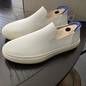 NWT Rothy’s sneaker size 7.5
